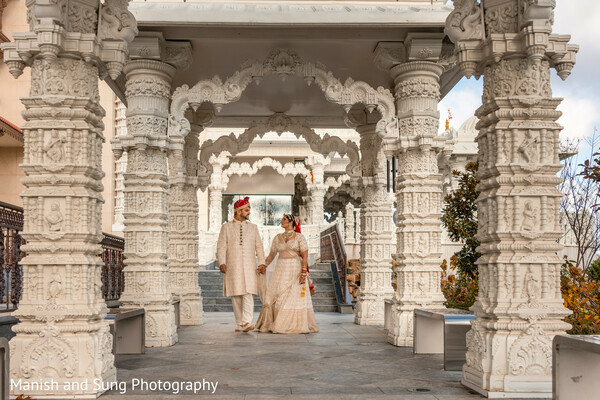 outdoor wedding venue,indoor wedding venue,spanish-style venue,garden wedding,tropical wedding location,historic venue,luxury wedding hotel,forest ceremony,palace wedding,resort wedding