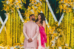 Sunshine & Sweethearts: Yellow Floral Vibes