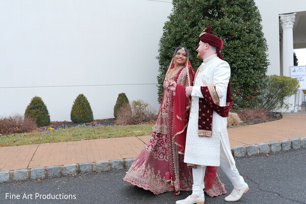 bridal mehndi,green bangles,gold jewelry,hand close-up,bridal accessories,wedding details,henna art,traditional bride,intricate design,cultural beauty