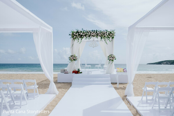 Whispers of the Ocean: A Mandap Framed by Paradise