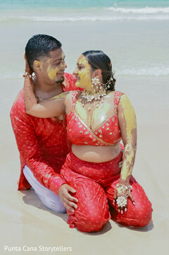 Playful Haldi Moments by the Shore