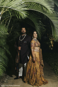 A Regal Love Beneath the Palms