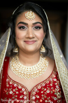 A Bride Framed in Grace