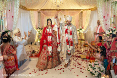 Together in Tradition: The First Steps as Husband and Wif