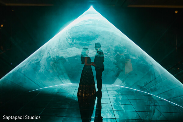 artistic wedding portrait,silhouette couple photo,modern wedding installation,dramatic wedding lighting,contemporary wedding photography,futuristic wedding backdrop,editorial wedding shot,luxury destination wedding,creative wedding portrait,cinematic wedding style