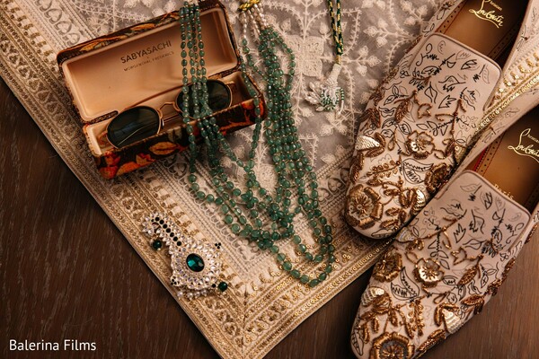 Details in Emerald & Gold