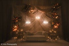 A Glow That Sets the Mood for Magic