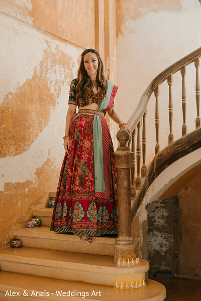 bride portrait,indian bride,lehenga details,bridal fashion,staircase portrait,pre wedding shoot,destination wedding,elegant bride,architecture backdrop,bridal style