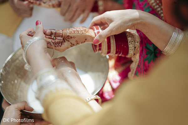 wedding ceremony,family traditions,bridal rituals,cultural ceremony,hindu wedding,wedding customs,ceremony details,bridal bangles,south asian wedding,sacred rituals