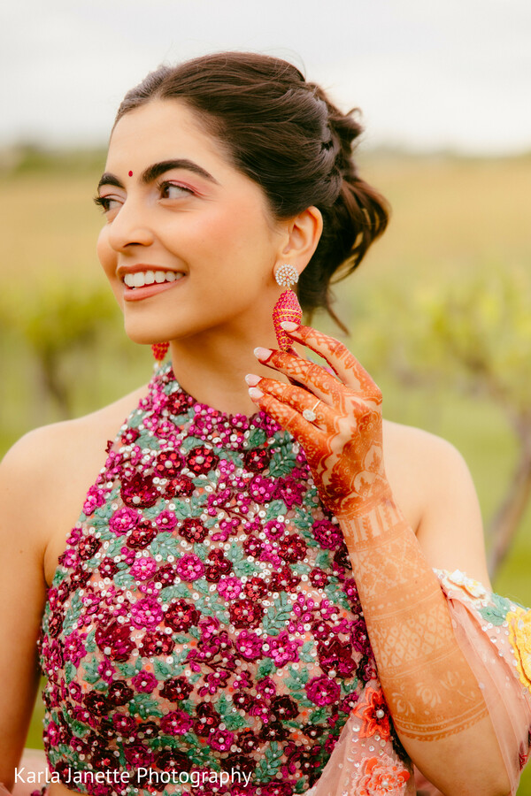 haldi outfit,mehndi design,bridal portrait,floral jewelry,colorful fashion,bridal beauty,pre wedding,bridal earrings,candid smile,south asian bride