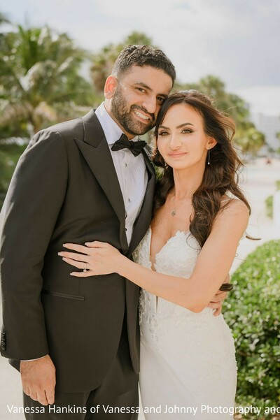 wedding portrait,white wedding dress,groom fashion,tuxedo,couple,bridal fashion,wedding photography,formal wear