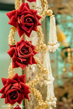 Red Rose and Pearl Garlands