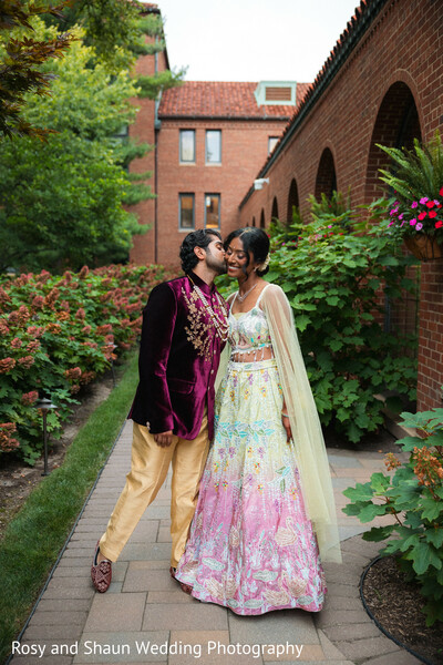 couple portrait,floral lehenga,pastel lehenga,burgundy sherwani,groom fashion,bridal fashion,outdoor portrait,photo session,sheer dupatta