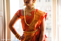 indian bridal portrait indian bride,wedding sari,bridal jewelry,necklace