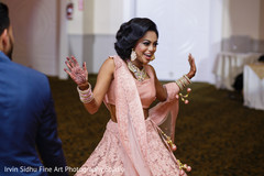 Indian Bride dancing at her Wedding Reception indian bride,indian wedding,bridal sari