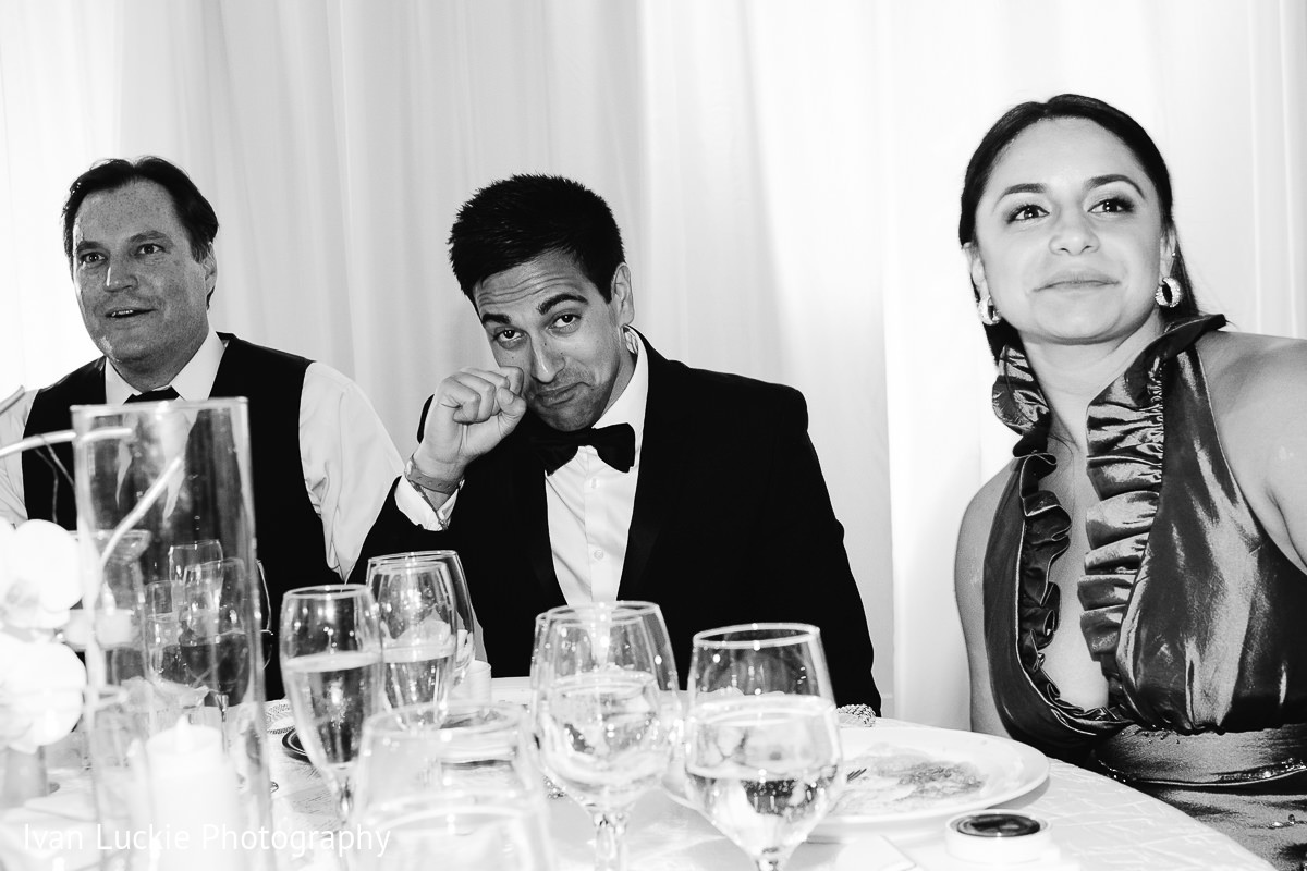 Guests during the indian wedding reception dinner Photo 79159