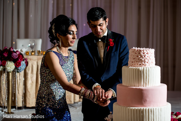 indian wedding cake,indian wedding reception
