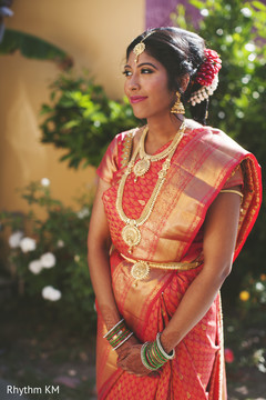 South Indian bride in a Kanjeevaram Sari South Indian bride in a Kanjeevaram Sari