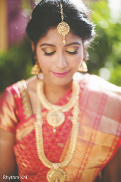 South Indian bridal makeup South Indian bridal makeup