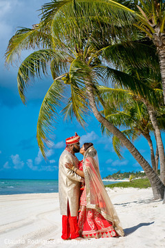 Bride and Groom Destination Wedding Portrait Bride and Groom Destination Wedding Portrait