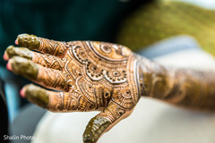 Bridal mehndi design.