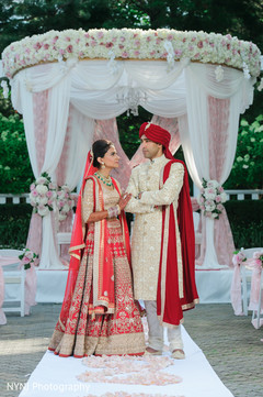 Indian couple mandap portrait Indian couple mandap portrait