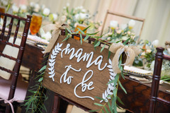 Lovely "mama to be" seat label