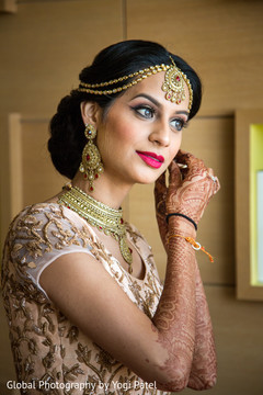 Gorgeous indian bride ready to say "I Do". Gorgeous indian bride ready to say "I Do".