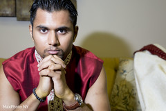 Maharaja getting ready for his big day. Maharaja getting ready for his big day.