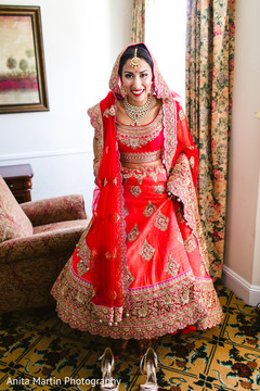 Maharani getting ready for her wedding Maharani getting ready for her wedding