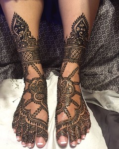 Intricate Bridal Mehndi Design on Feet indian bridal mehndi,indian bridal henna,indian wedding henna,indian wedding mehndi,mehendi,mehndi on feet