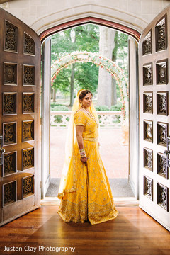 Magnificent bridal yellow lengha. Magnificent bridal yellow lengha.