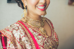 Bridal gold necklace chocker. Bridal gold necklace chocker.