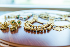Indian bride jewelry Indian bride jewelry