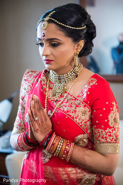 Sweet maharani ready in her bridal attire. Sweet maharani ready in her bridal attire.