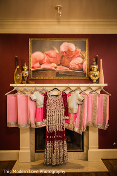 Indian bride and bridesmaids’ fashions Indian bride and bridesmaids’ fashions