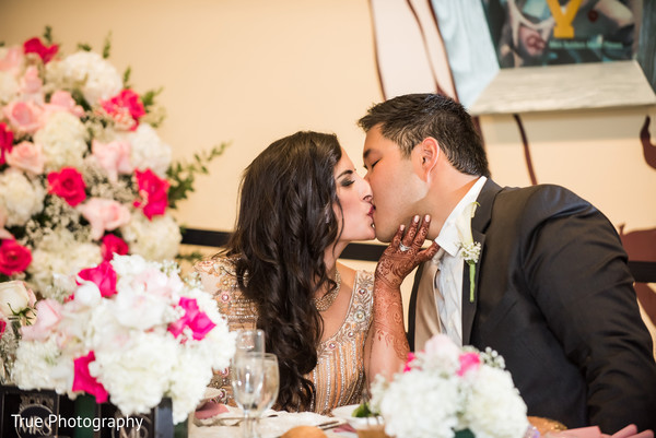See this lovely indian wedding reception.