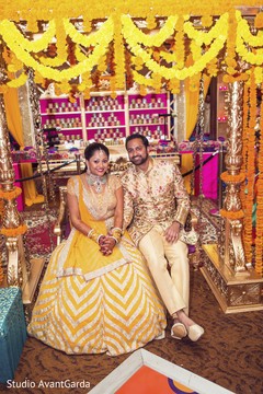 Gorgeous yellow and white lengha Gorgeous yellow and white lengha