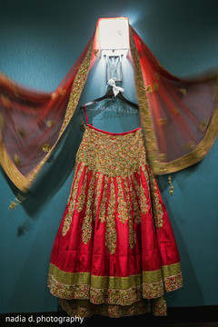 Fascinating bridal lengha. indian bride,indian bridal lengha,indian bridal fashions
