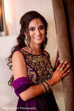 Indian bride photo session at sangeet ceremony Indian bride photo session at sangeet ceremony