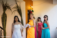 Maharani ready with her bridesmaids Maharani ready with her bridesmaids