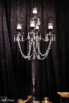Gorgeous hanging pearls chandelier Gorgeous hanging pearls chandelier