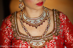Stunning indian bride's necklace. indian bride getting ready,indian bride,indian bridal jewelry